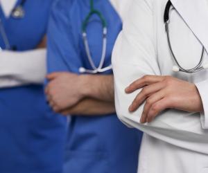 Обязательная отработка для медиков: как новый закон изменит жизнь выпускников