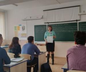 Не отнимайте детство: почему эксперты выступают против 12-летней школьной системы