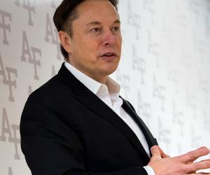 Смартфоны отправятся в музей: почему ваш следующий рабочий гаджет будет говорить с вами взглядом