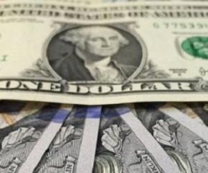 Доллар на финишной прямой: в каком диапазоне рубль встретит Новый год