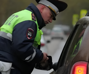 Неприкосновенные на дороге: каких водителей инспекторы ДПС предпочитают не трогать