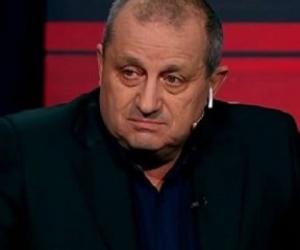 Трамп не может нажать красную кнопку