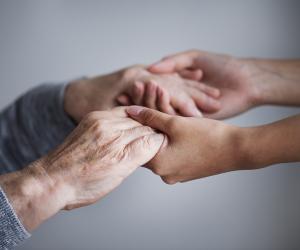 Пенсионеров могут освободить от НДФЛ: кто получит налоговые каникулы