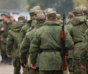Новой волны мобилизации в 2026 году не будет: что заявили в Кремле и военкоры