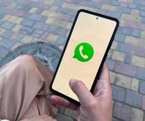 � ������ ��������� ������������� ���������� WhatsApp*