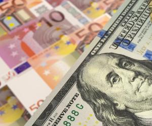 «Явление временное»: почему аналитики ждут возвращения доллара к 90 рублям к концу 2026 года