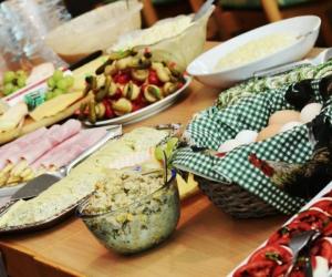 Отельный ужас: названы блюда, которые гарантированно отправят вас в туалет вместо моря