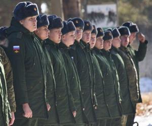 Пожарные части укомплектуют солдатами-срочниками: МЧС нашло способ закрыть кадровую дыру