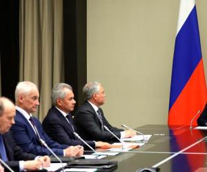 Кремль собирает экстренное совещание: Путин обсудил с силовиками и дипломатами удары США и Израиля по Ирану