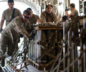 � ��������� ����������� �������� ���� F-15E ��� ��������